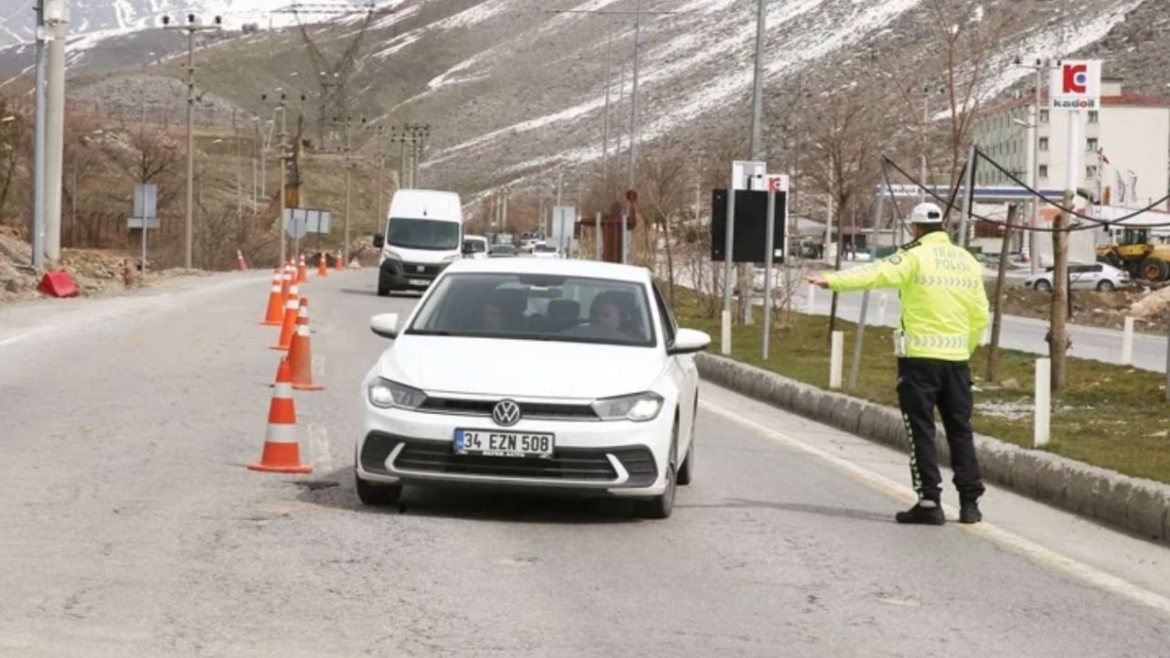 Bakan Çiftçi: Bayramda 313 bin 745 personel görev yapıyor