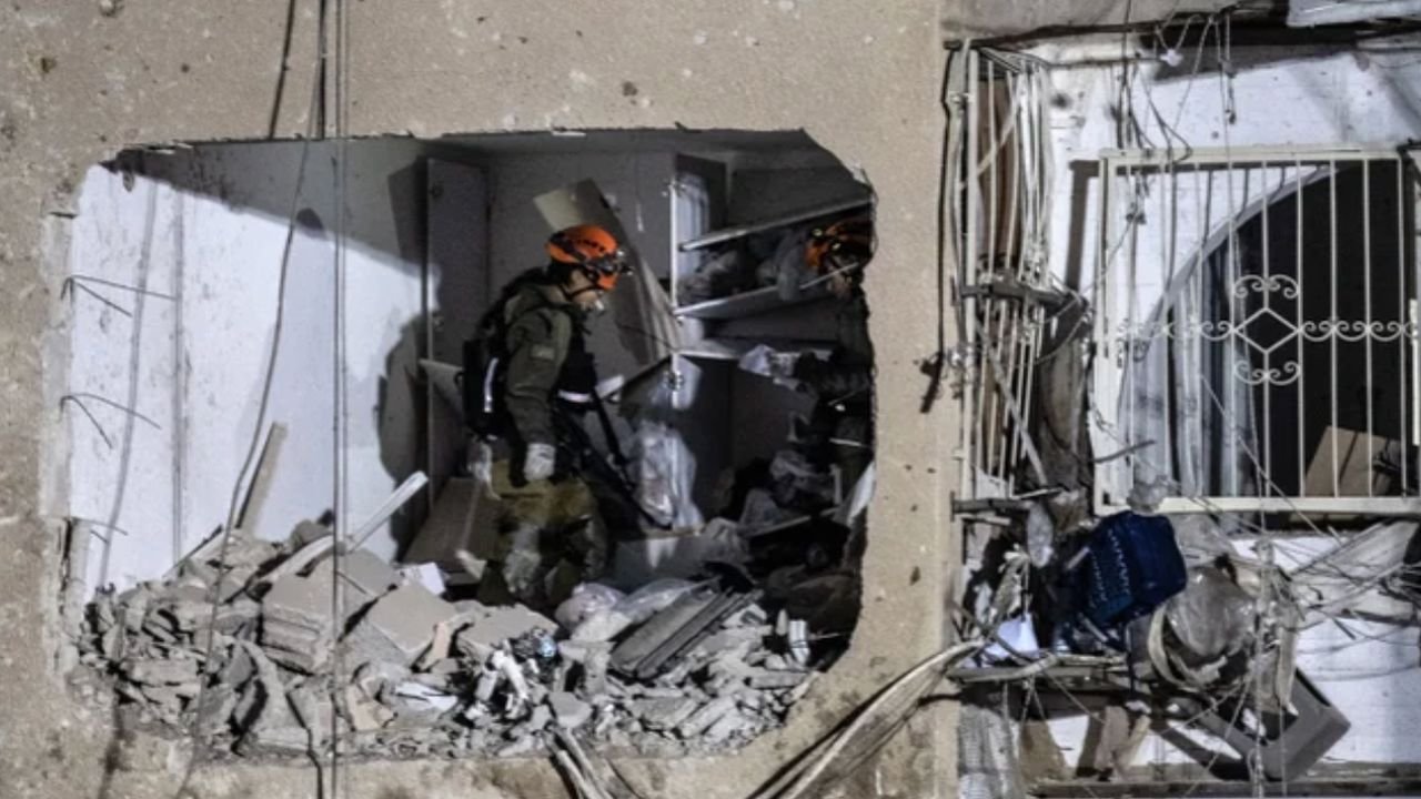 İran’dan İsrail’e yeni saldırı dalgası: 200 israilli hayatını kaybetti