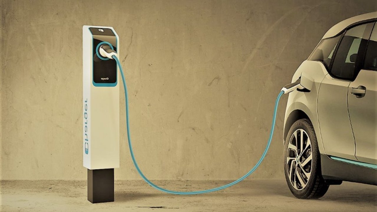 Şarj istasyonlarında kritik düzenleme: Ek ücret dönemi bitiyor