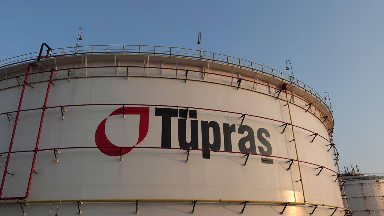 Koç Holding Tüpraş hissesi sattı milyarlık işlem