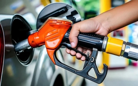 Benzin ve Motorine Zam Geldi: 15 Mart 2026 Güncel Akaryakıt Fiyatları