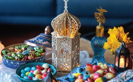 Arefe Günü Resmi Tatil mi? Arefe Günü ne zaman? Bankalar, Noterler ve Sağlık Ocakları Açık mı?