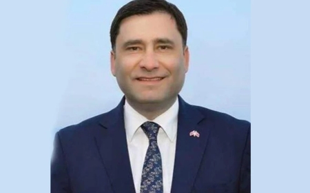 MHP Kuşadası İlçe Başkanı Murat İnan istifa etti