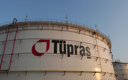 Koç Holding Tüpraş hissesi sattı milyarlık işlem