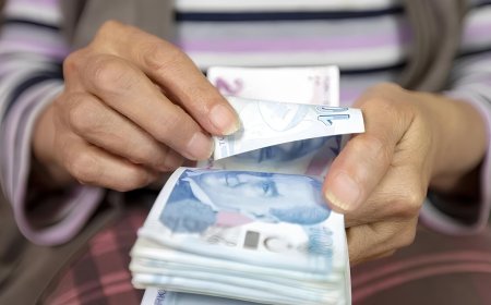 SGK Uzmanı Özgür Erdursun uyardı: Bu tarihten sonra sigortalı olan emeklinin maaşı kesilecek